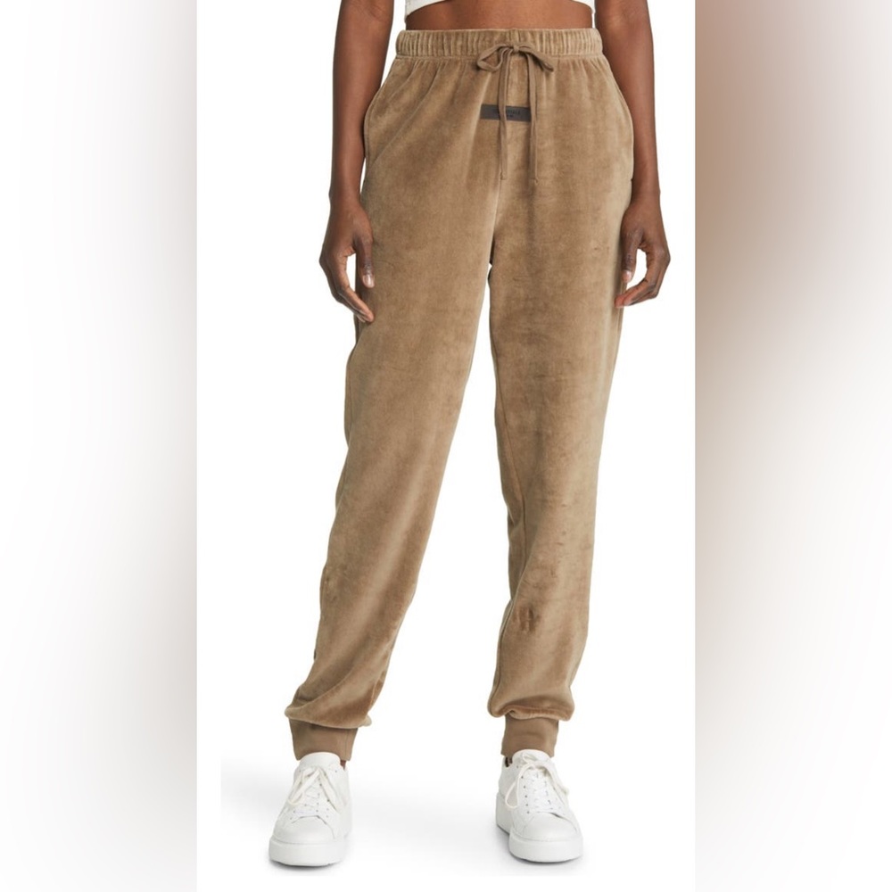 Fear of God Essentials women’s Velour sweatpants
